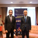 bakan-uraloglu-ermeni-mevkidasi-khudatyan-ile-gorustu-hFknHBD5.jpg