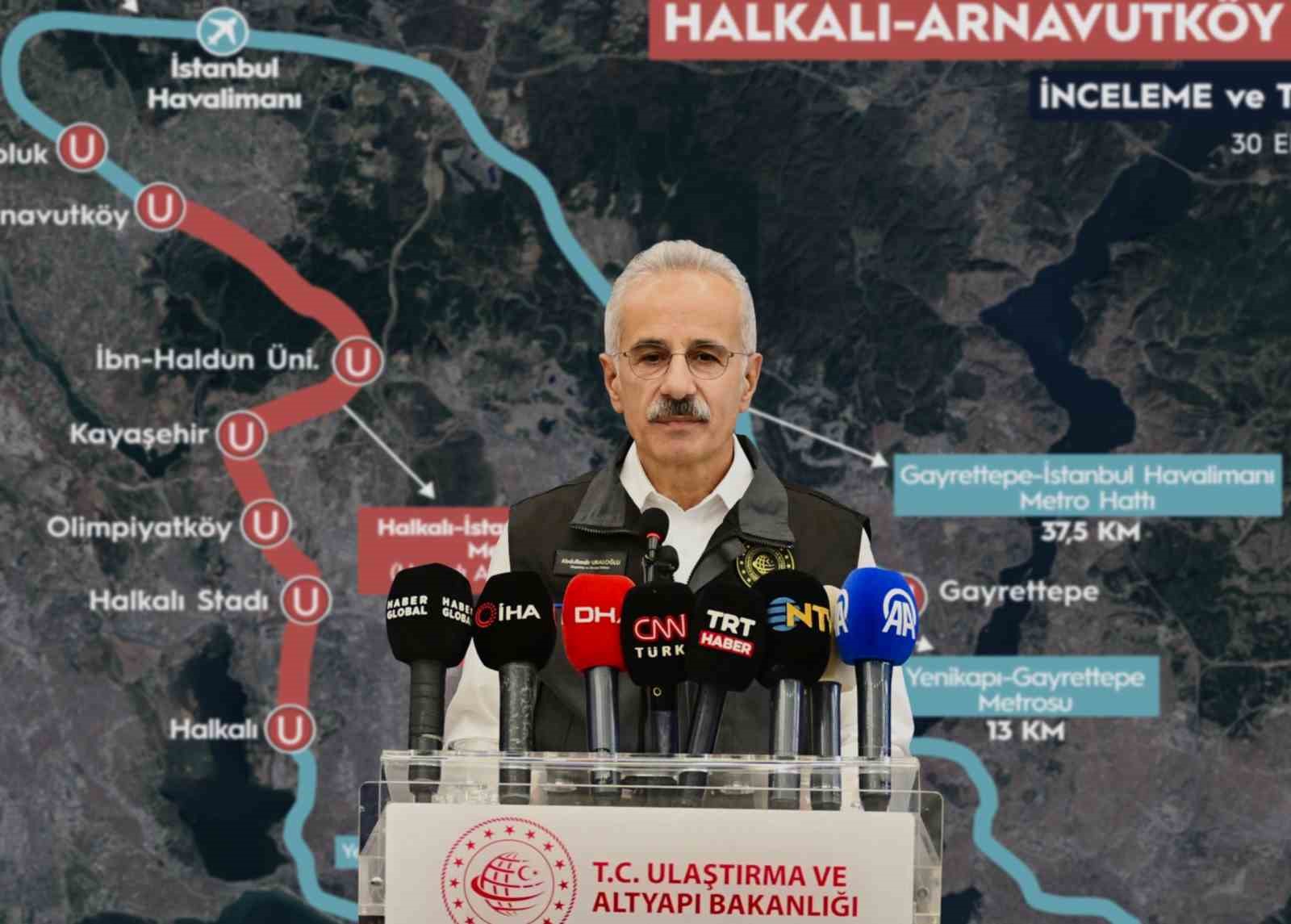 bakan uraloglu halkali istanbul havalimani arasi seyahat suresi 30 dakikaya dusecek 10 JjzZbR6Z