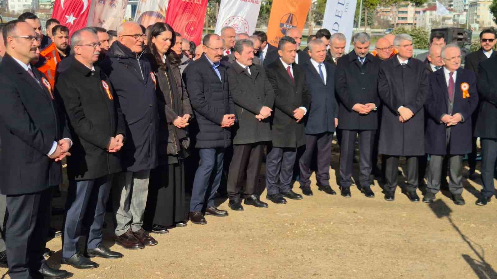Bakan Uraloğlu: "Hızlı tren projesi tamamlandığında Ankara-Samsun arası 2,5 saate düşecek" 6 bakan uraloglu hizli tren projesi tamamlandiginda ankara samsun arasi 25 saate dusecek 2 6PsLM4c5