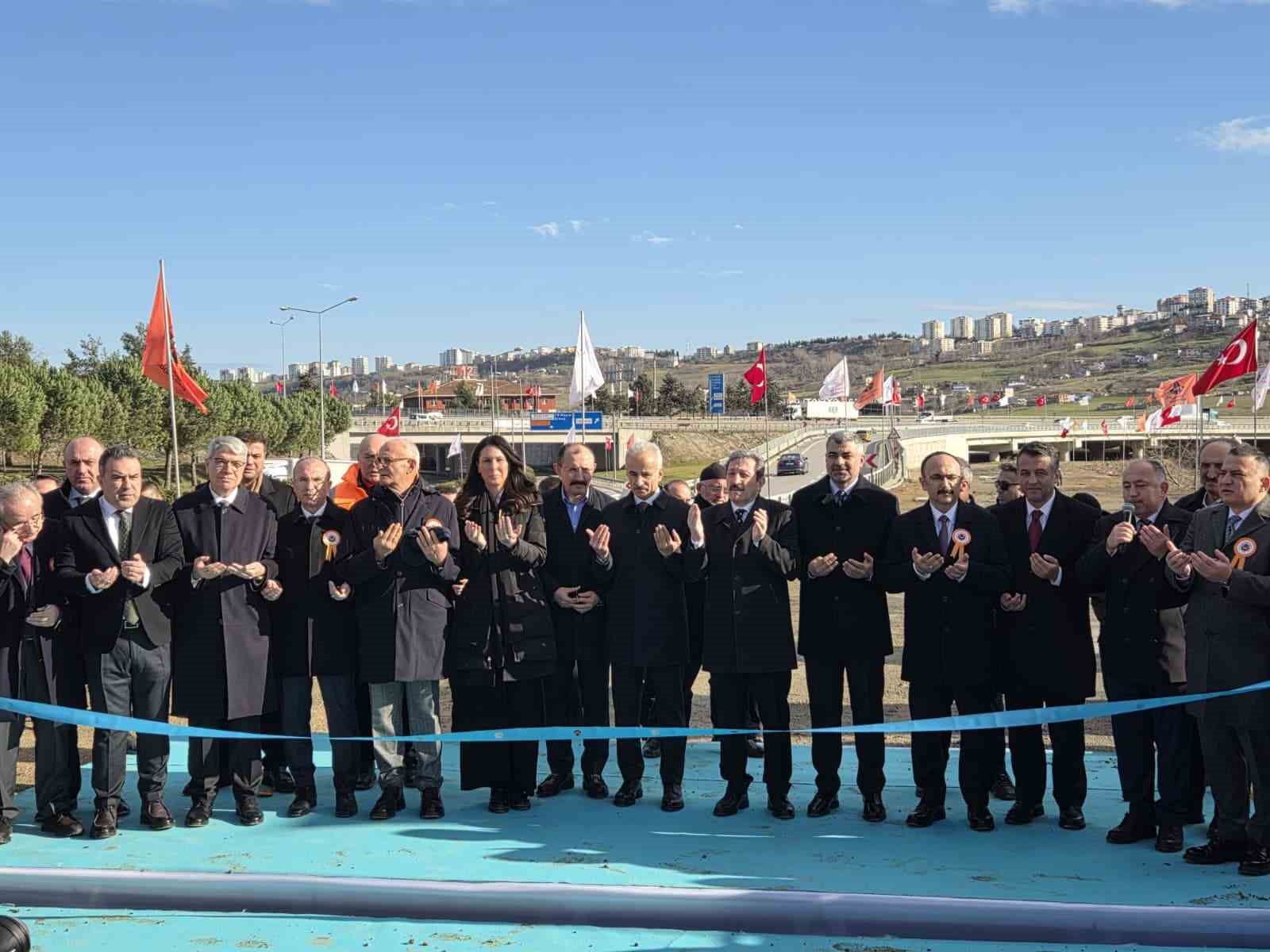 Bakan Uraloğlu: "Hızlı tren projesi tamamlandığında Ankara-Samsun arası 2,5 saate düşecek" 9 bakan uraloglu hizli tren projesi tamamlandiginda ankara samsun arasi 25 saate dusecek 5 P71sDMDZ