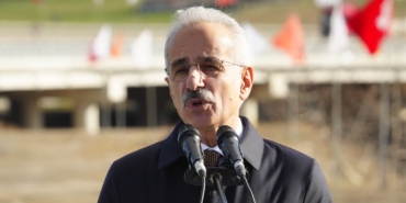 bakan-uraloglu-hizli-tren-projesi-tamamlandiginda-ankara-samsun-arasi-25-saate-dusecek-EWGMldQi.jpg