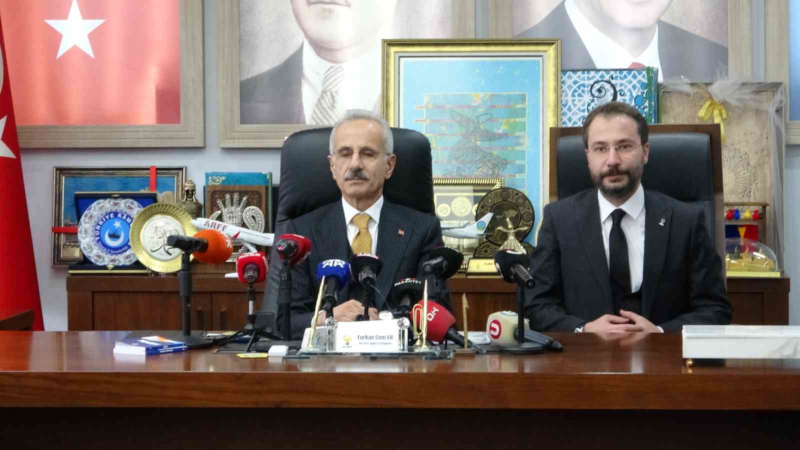 Bakan Uraloğlu: "Isparta’mızda Dereboğazı yolu gündemimizde ve bir mesafe kat ettikten sonra çalışmaların devamını ileride sürdüreceğiz" 6 bakan uraloglu ispartamizda derebogazi yolu gundemimizde ve bir mesafe kat ettikten sonra calismalarin devamini KDslIXa6