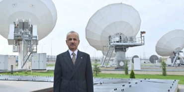 bakan-uraloglu-katar-ile-kurdugumuz-stratejik-ortaklik-sayesinde-turksat-filomuza-yeni-nesil-bir-uydu-6LISbbM4.jpg