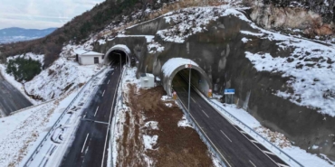 bakan-uraloglu-kirkdilim-gecisinde-insa-ettigimiz-3-cift-tup-tunelde-sona-yaklastik-3B2NSgd2.jpg
