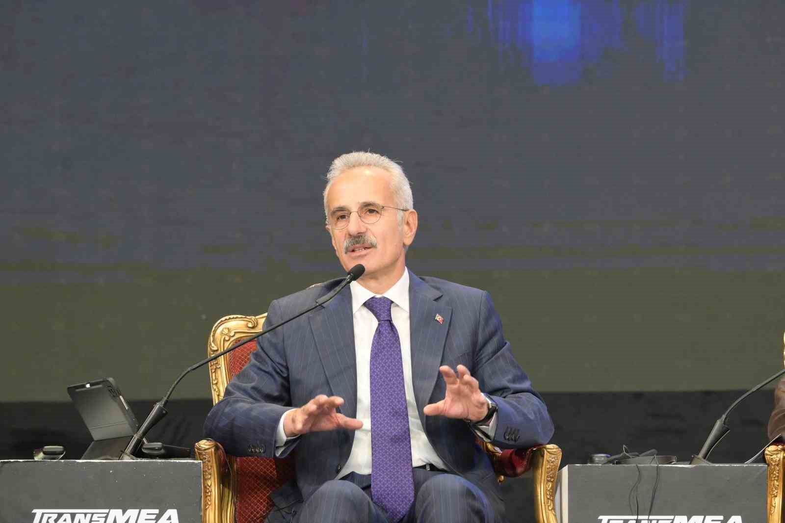 Bakan Uraloğlu: "Mısır ile Ro-Ro taşımacılığının yeniden başlatılması noktasında bir gayretimiz var" 5 bakan uraloglu misir ile ro ro tasimaciliginin yeniden baslatilmasi noktasinda bir gayretimiz var 1 Y7N6XHXQ