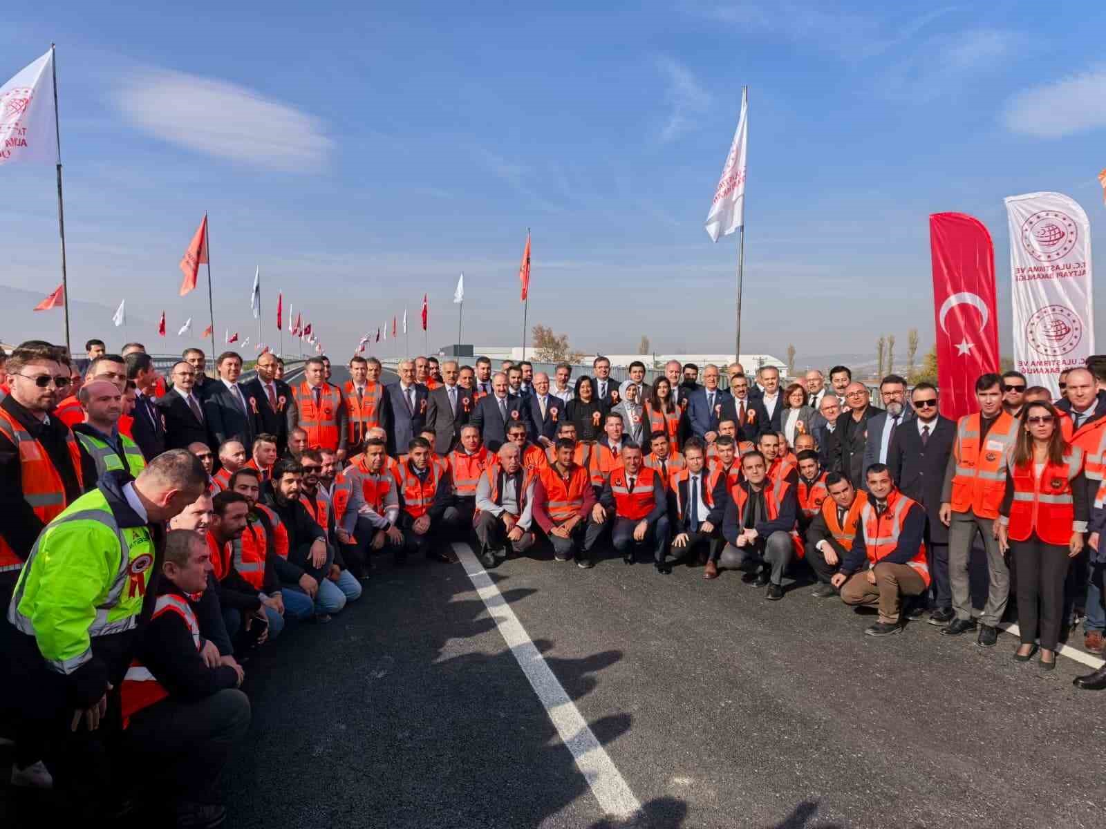 Bakan Uraloğlu: "Öümüzdeki yıl Bursa’mıza yüksek hızlı trenle seyahat edeceğiz" 9 bakan uraloglu oumuzdeki yil bursamiza yuksek hizli trenle seyahat edecegiz 5 AX4fcSki