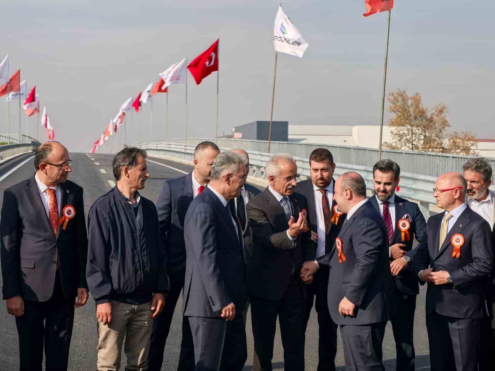 Bakan Uraloğlu: "Öümüzdeki yıl Bursa’mıza yüksek hızlı trenle seyahat edeceğiz" 10 bakan uraloglu oumuzdeki yil bursamiza yuksek hizli trenle seyahat edecegiz 6 I96b8WmT