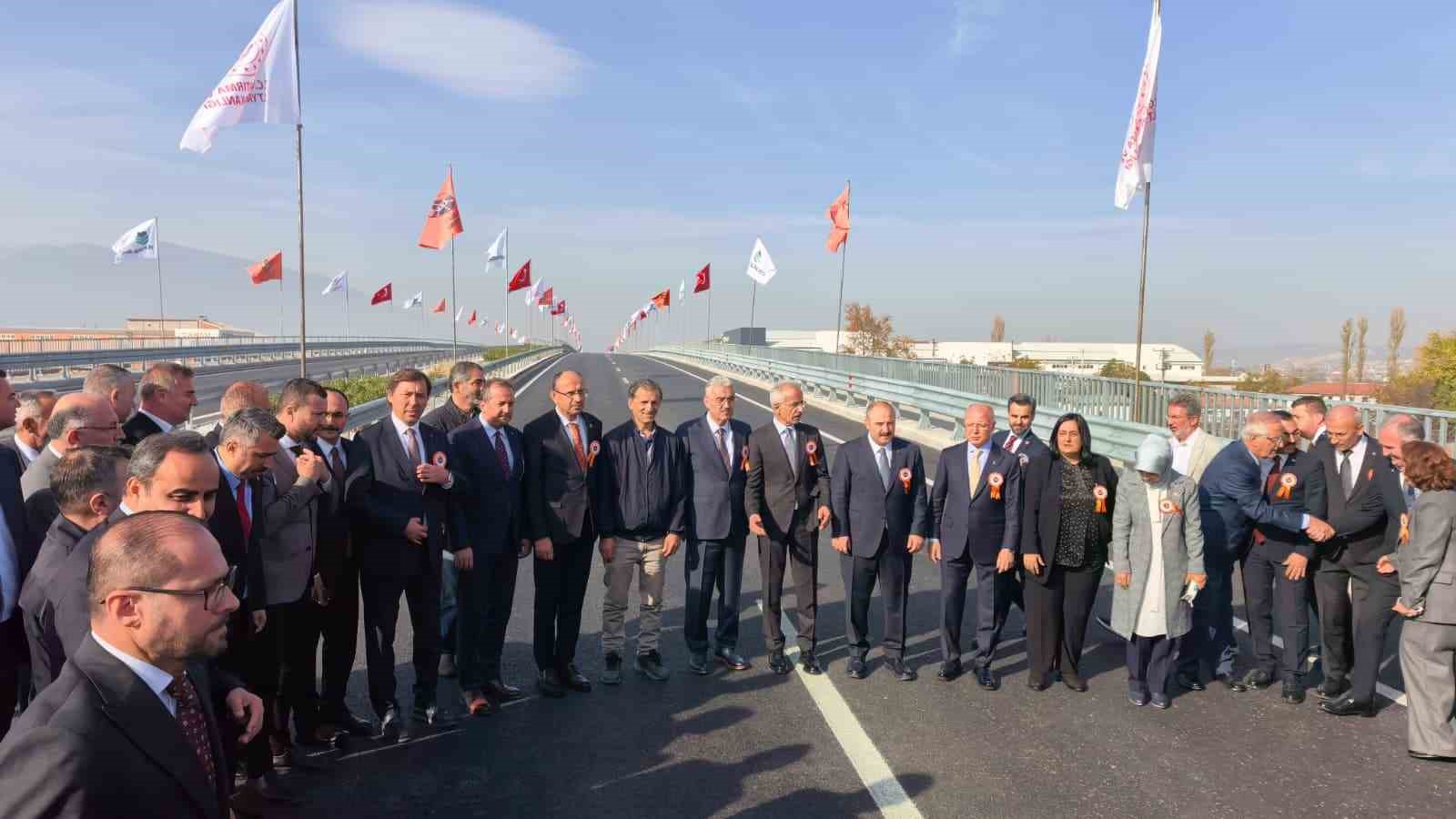 Bakan Uraloğlu: "Öümüzdeki yıl Bursa’mıza yüksek hızlı trenle seyahat edeceğiz" 11 bakan uraloglu oumuzdeki yil bursamiza yuksek hizli trenle seyahat edecegiz 7 4uFbwbkb