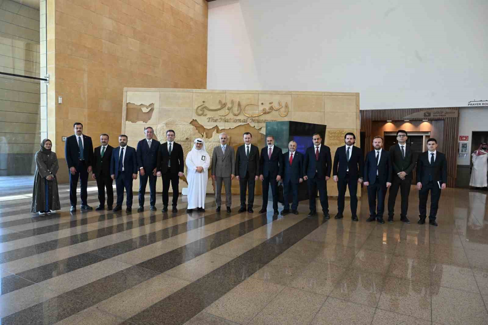 Bakan Uraloğlu, Suudi Arabistan’da 9 bakan uraloglu suudi arabistanda 5 pMrS2WSb