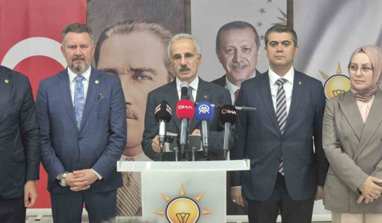 bakan-uraloglu-tekirdag-kuresel-lojistigin-en-onemli-merkezlerinden-biri-olacak-M7a1MyWk.jpg