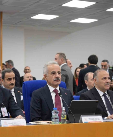 bakan-uraloglu-toplam-yatirim-tutari-189-milyar-lira-olan-44-projeyi-tamamladik-AfpMTGVY.jpg