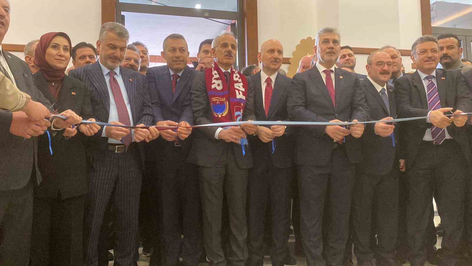 bakan uraloglu trabzon ile samsun arasini 2 saate dusurecegiz 1 hJh1y62k