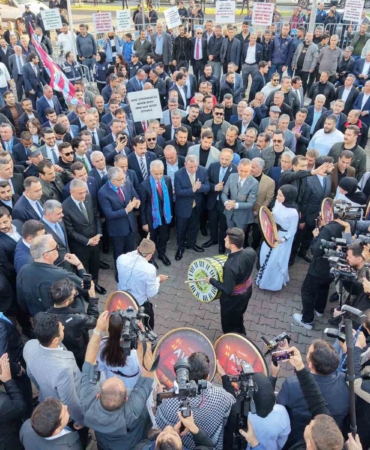 bakan-uraloglu-ve-isikhan-midyat-belediyesini-ziyaret-etti-RlwjJ3Kh.jpg