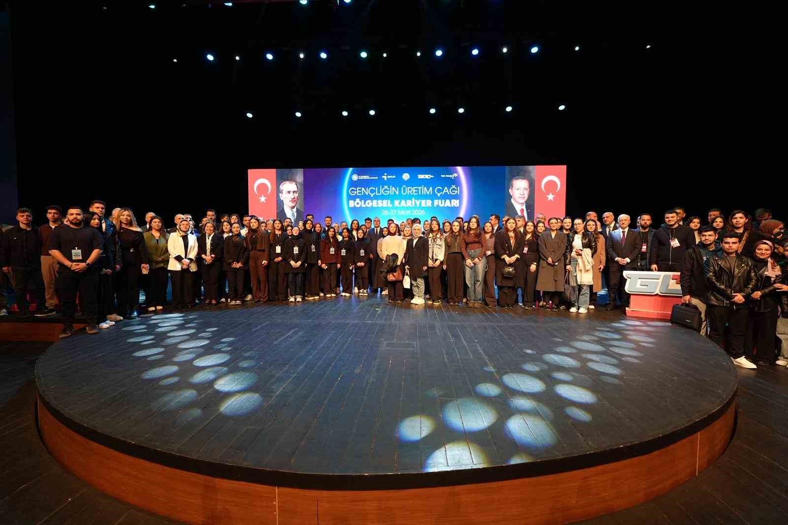 bakan vedat isikhan issizlik orani 2012 yilindan itibaren en dusuk seviyesine geriledi 3