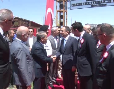bakan-yardimcisi-ayyildiz-serveti-sohreti-rutbesi-ne-olursa-olsun-kimse-suc-isleme-imtiyazina-sahip-H2MfMyNc.jpg