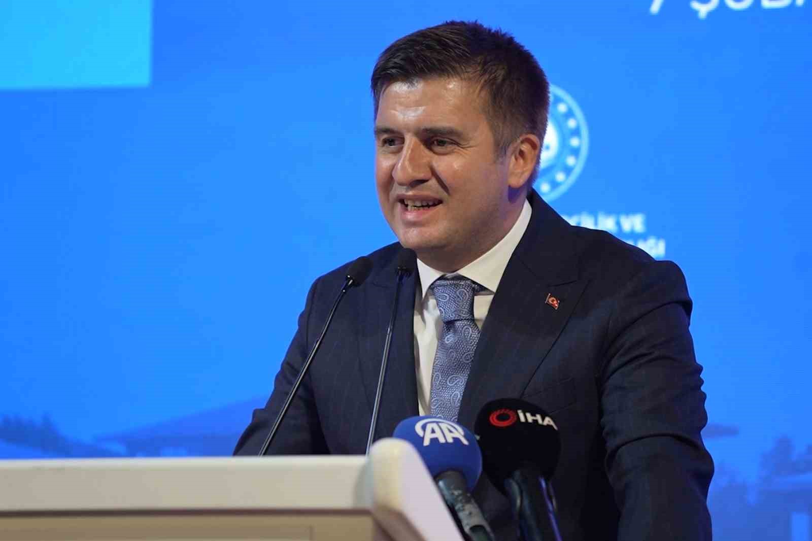 bakan yardimcisi demiralpten kurada ismi cikmayanlara umut veren aciklama konut uretimi devam edecek 2 TmMEtq6a