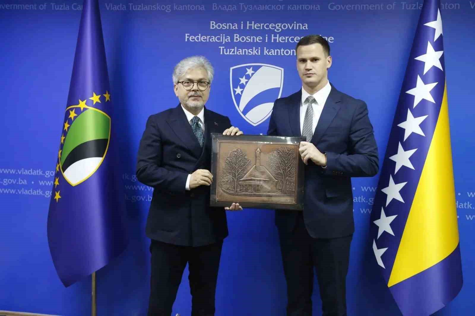 bakan yardimcisi yelkenci bosna hersekte temaslarda bulundu 3 Uq1Zz7WW