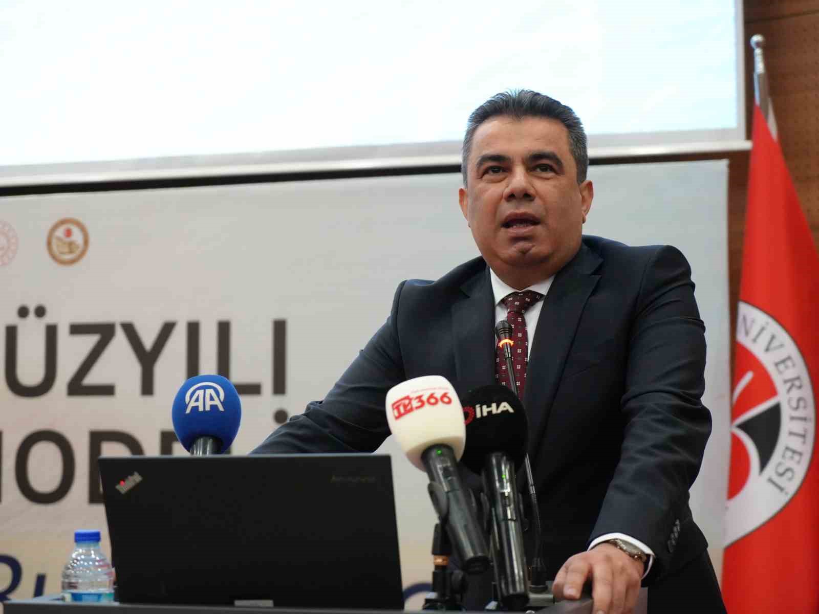 Bakan Yardımcısı Yelkenci: "Türkçeyi derinlemesine anlayan, konuşan, yazan nesiller önemli" 10 bakan yardimcisi yelkenci turkceyi derinlemesine anlayan konusan yazan nesiller onemli 6 dzUgPC1D