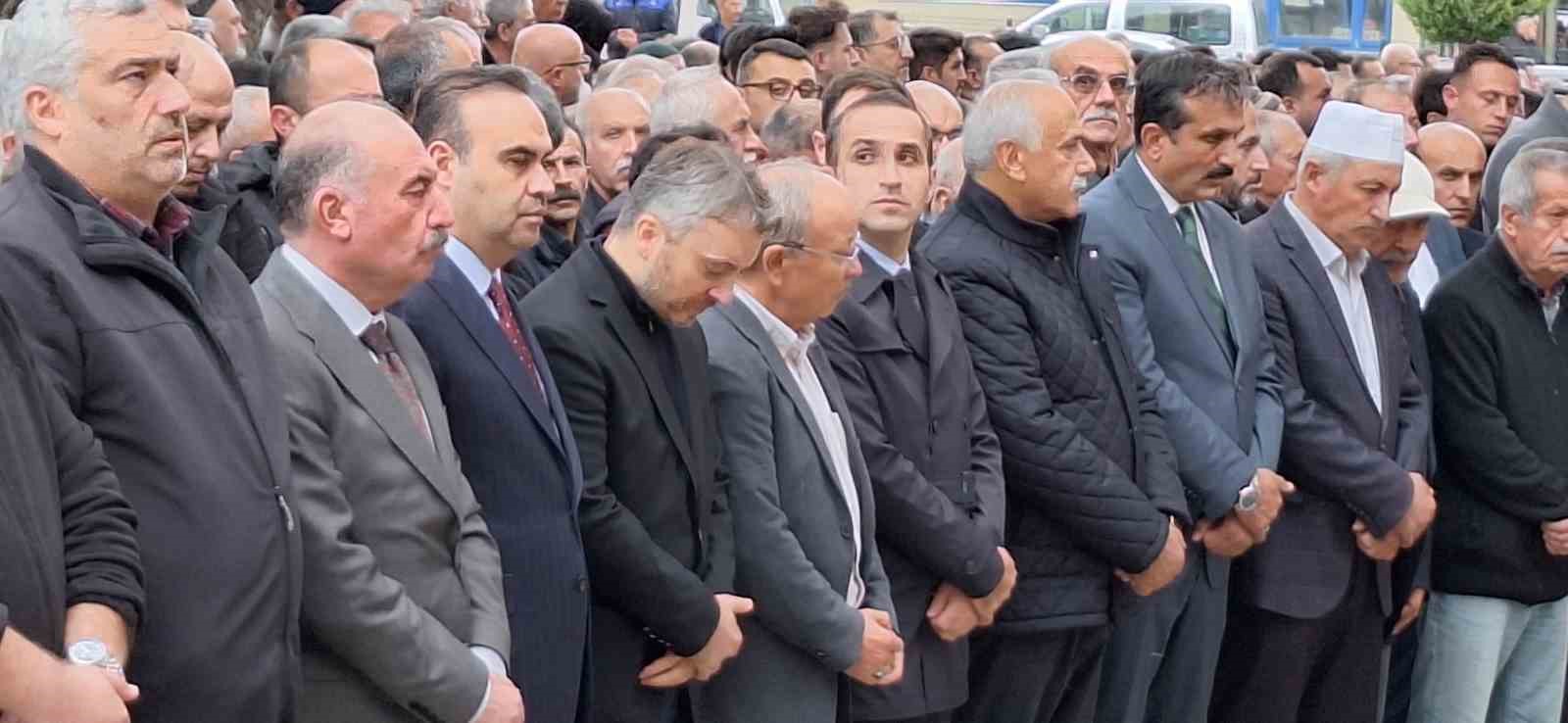 bakan yardimcisi zekeriya costunun aci gunu 2