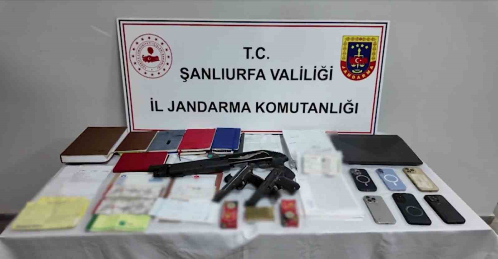 Bakan Yerlikaya: "7 İlde 7 ayrı organize suç örgütüne yönelik operasyonlarımızda 67 şüpheliyi yakaladık" 5 bakan yerlikaya 7 ilde 7 ayri organize suc orgutune yonelik operasyonlarimizda 67 supheliyi yakaladik aMsDD8vU