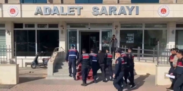 bakan-yerlikaya-7-ilde-7-ayri-organize-suc-orgutune-yonelik-operasyonlarimizda-67-supheliyi-yakaladik-s7U1Tv5d.jpg