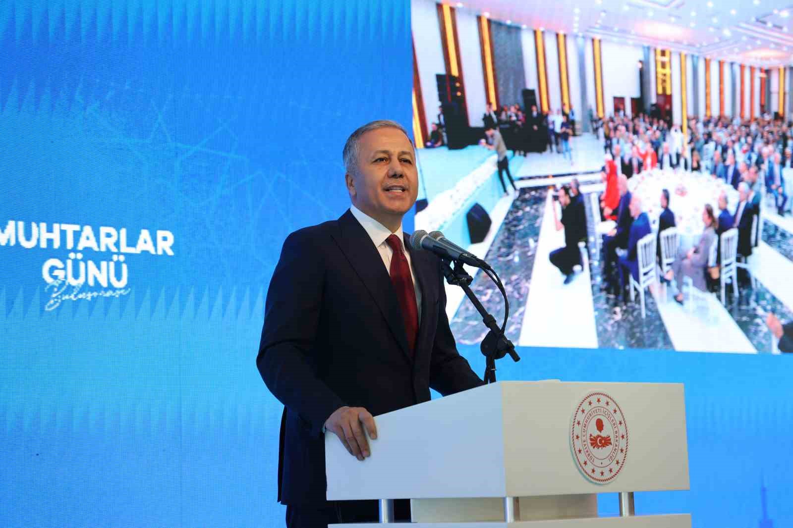 Bakan Yerlikaya: ’’Artık bu topraklarda silah değil, söz konuşacak, nefret değil, muhabbet yükselecek’’ 7 bakan yerlikaya artik bu topraklarda silah degil soz konusacak nefret degil muhabbet yukselecek 3 CbGF12NZ