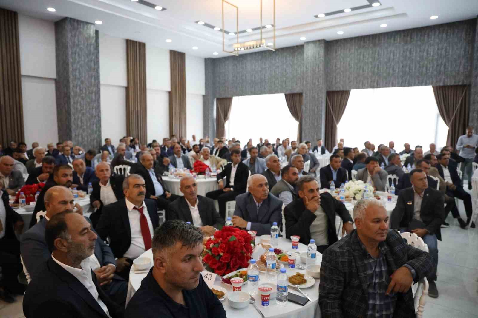 Bakan Yerlikaya: ’’Artık bu topraklarda silah değil, söz konuşacak, nefret değil, muhabbet yükselecek’’ 9 bakan yerlikaya artik bu topraklarda silah degil soz konusacak nefret degil muhabbet yukselecek 5 mbURwwlE