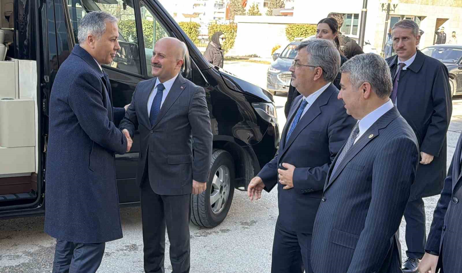 bakan yerlikaya asrin felaketini asrin insasina donusturduk 1 JZR9JKF7