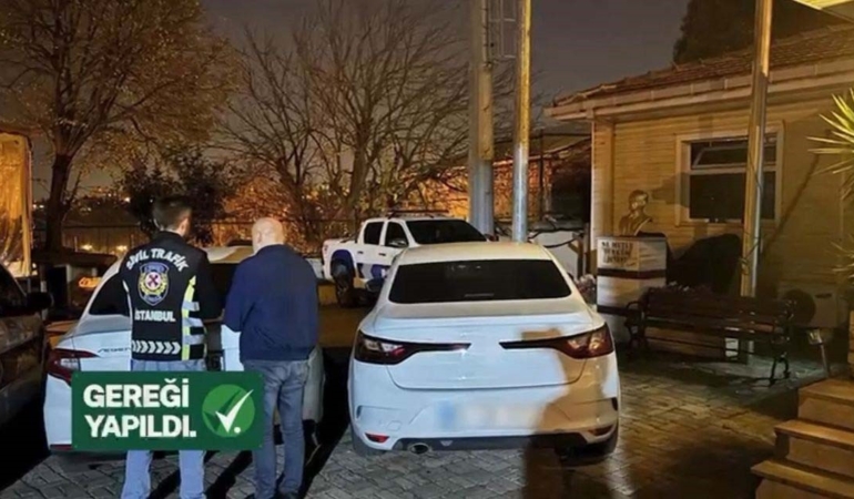 bakan-yerlikaya-baska-bir-aracin-onunu-kesmeye-calisan-suruculere-caydirici-cezalar-geliyor-vfFUPGcb.jpg