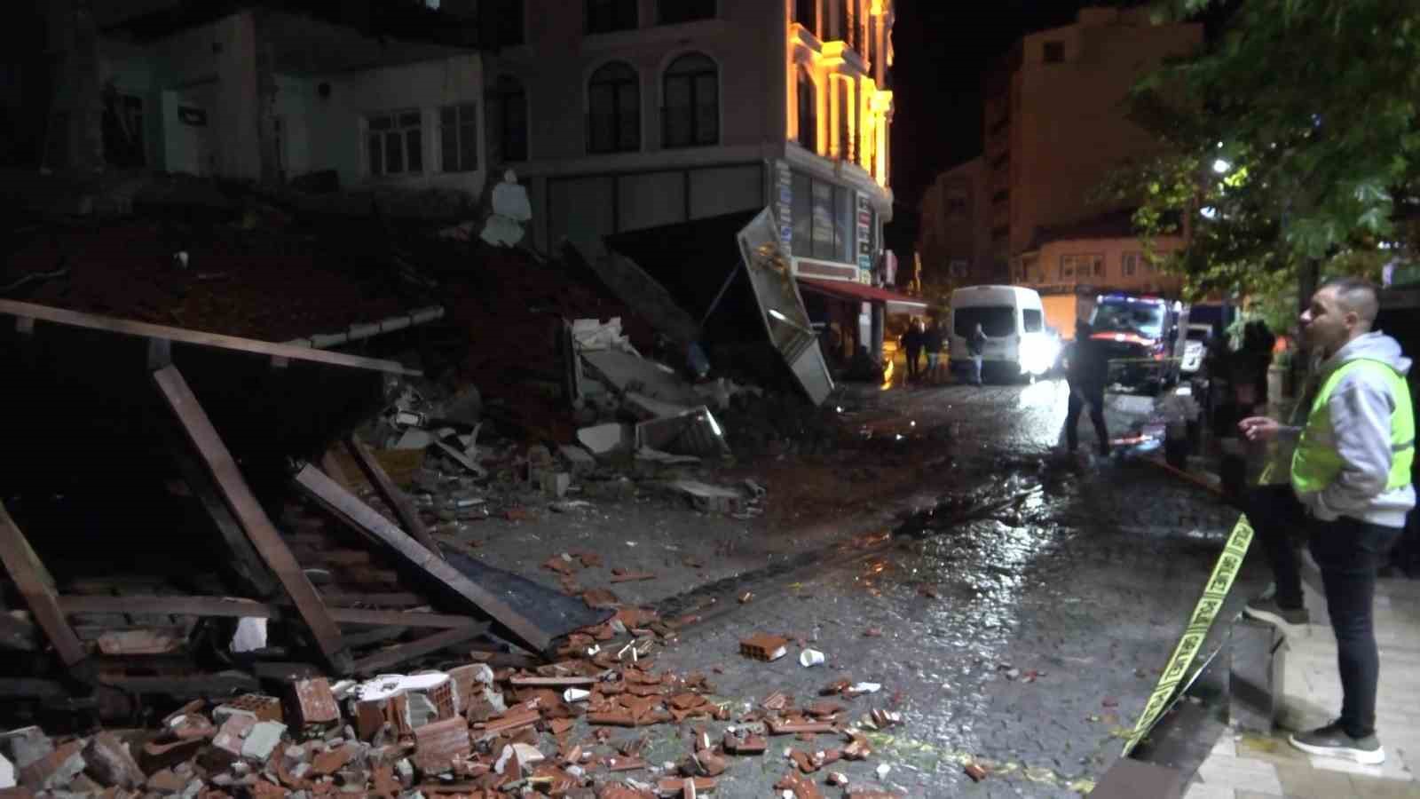 Bakan Yerlikaya, deprem bölgesinde incelemelerde bulundu 8 bakan yerlikaya deprem bolgesinde incelemelerde bulundu 4 LJt9sb2Z