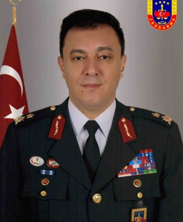 bakan-yerlikaya-tuggeneral-selami-aksit-gecirdigi-rahatsizlik-sonucu-vefat-etmistir-1XIpI67V.jpg