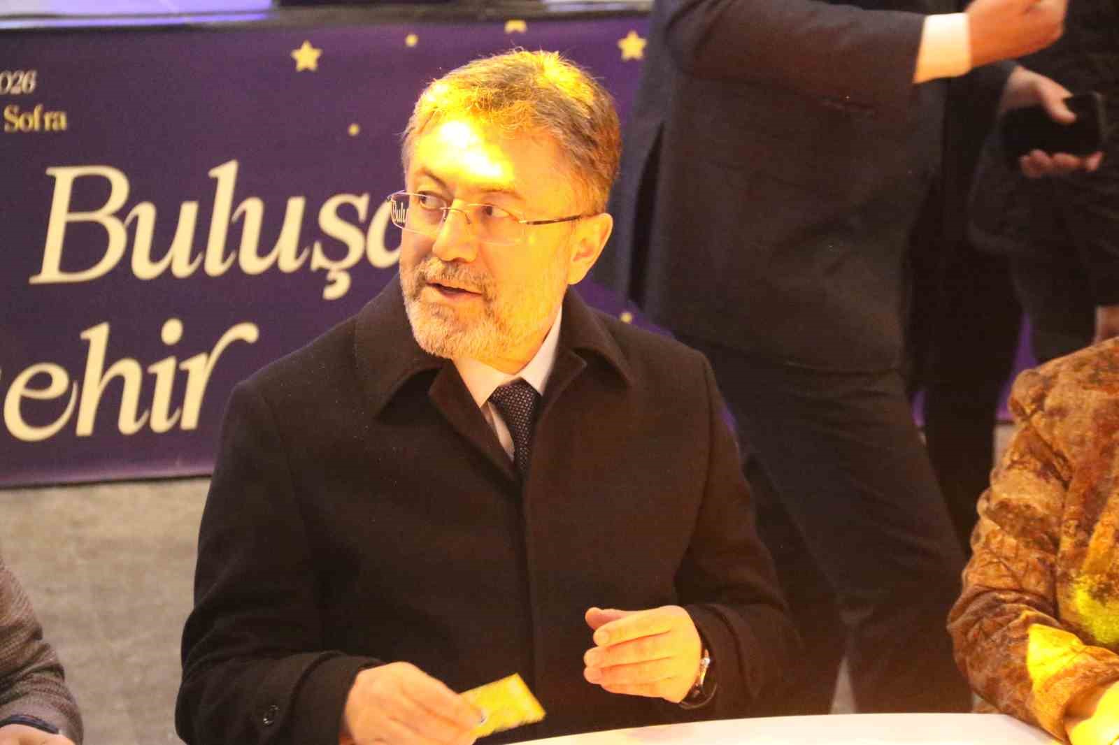 Bakan Yumaklı: "23 yılda Eskişehir’e 80 milyarlık yatırım yaptık" 8 bakan yumakli 23 yilda eskisehire 80 milyarlik yatirim yaptik 4 jIta7qyq