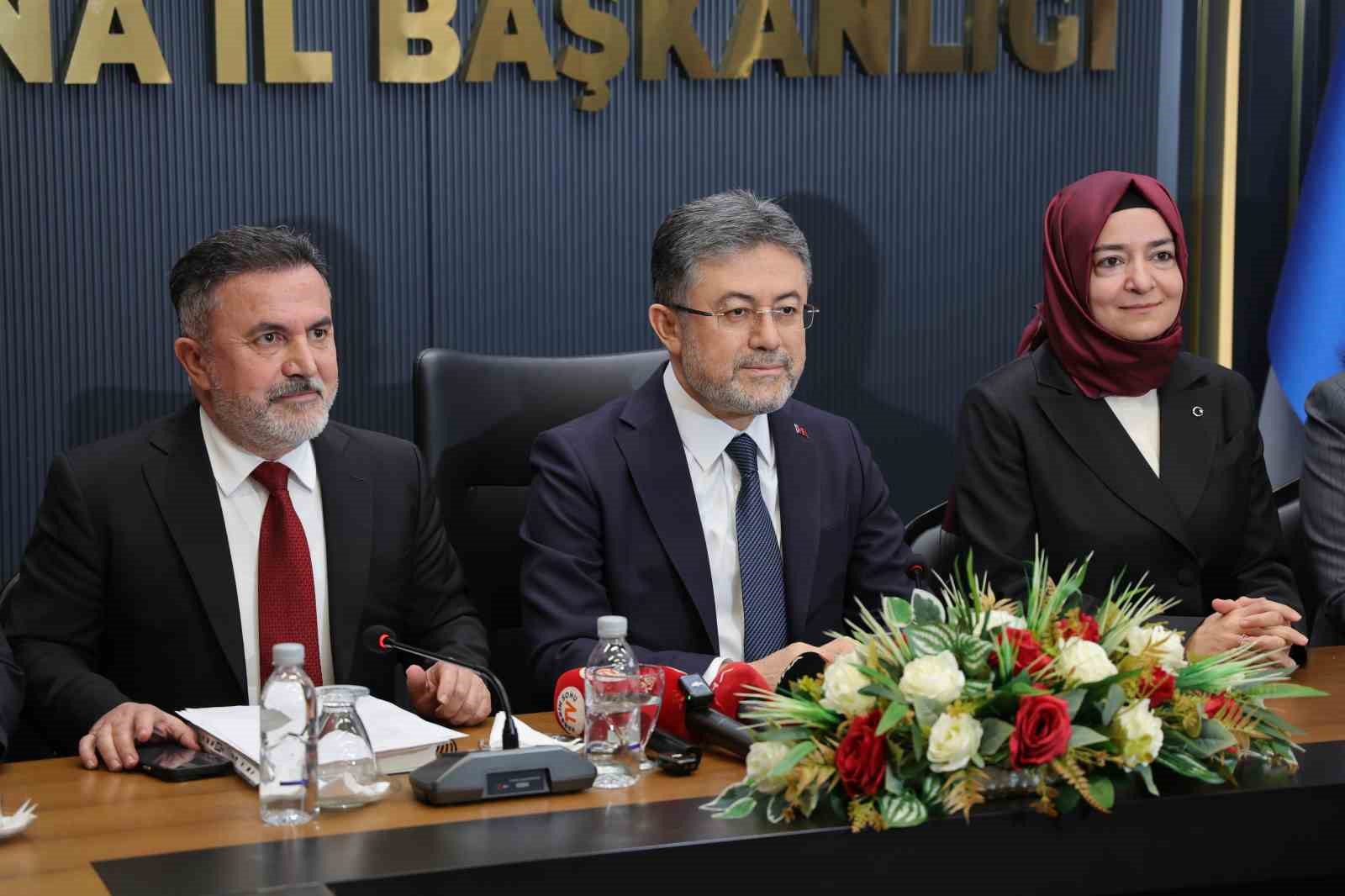 Bakan Yumaklı: "459 su ve sulama tesisi için 110 milyar liralık yatırım yapılacak" 4 bakan yumakli 459 su ve sulama tesisi icin 110 milyar liralik yatirim yapilacak 0
