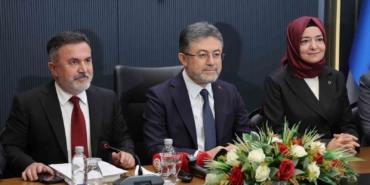 bakan-yumakli-459-su-ve-sulama-tesisi-icin-110-milyar-liralik-yatirim-yapilacak-1nHZnGXm.jpg