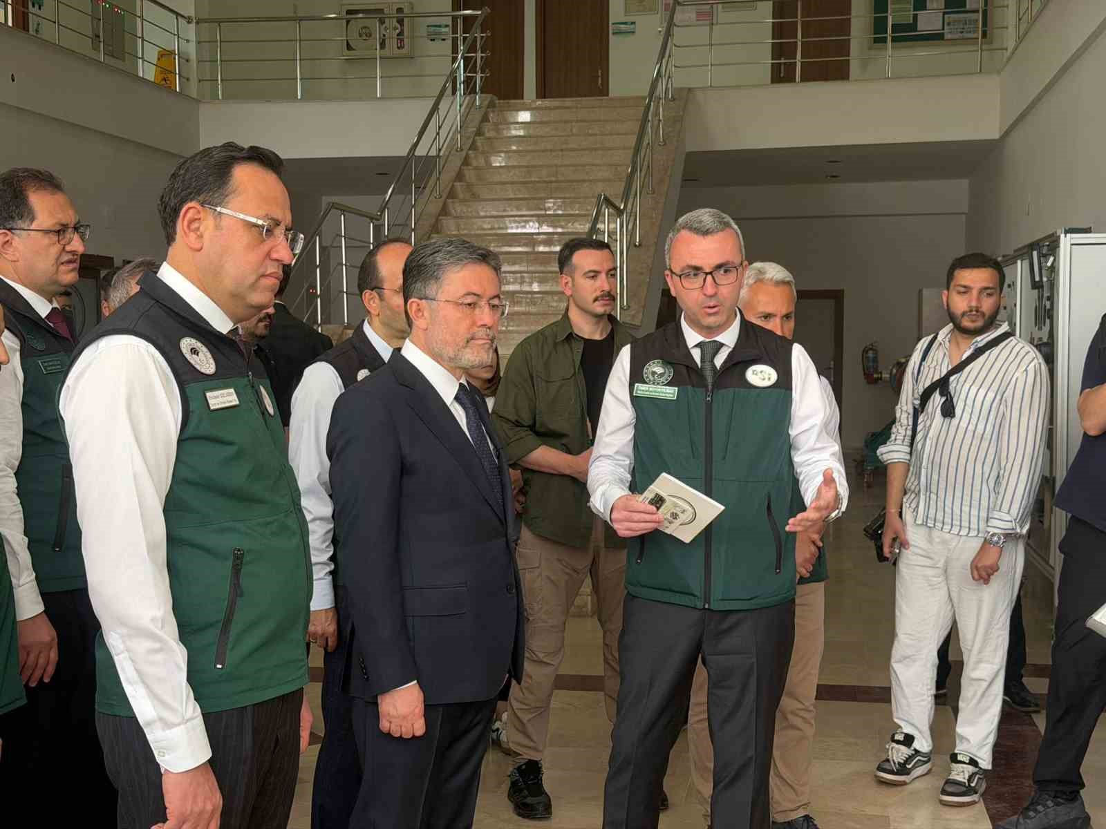 Bakan Yumaklı: "Barajlarımızdaki doluluk oranımız yüzde 75’ler civarında, bazı barajlarımızda yüzde 100’e ulaşmış durumda" 12 bakan yumakli barajlarimizdaki doluluk oranimiz yuzde 75ler civarinda bazi barajlarimizda yuzde 100e ulasmis durumda XL9zOQEM