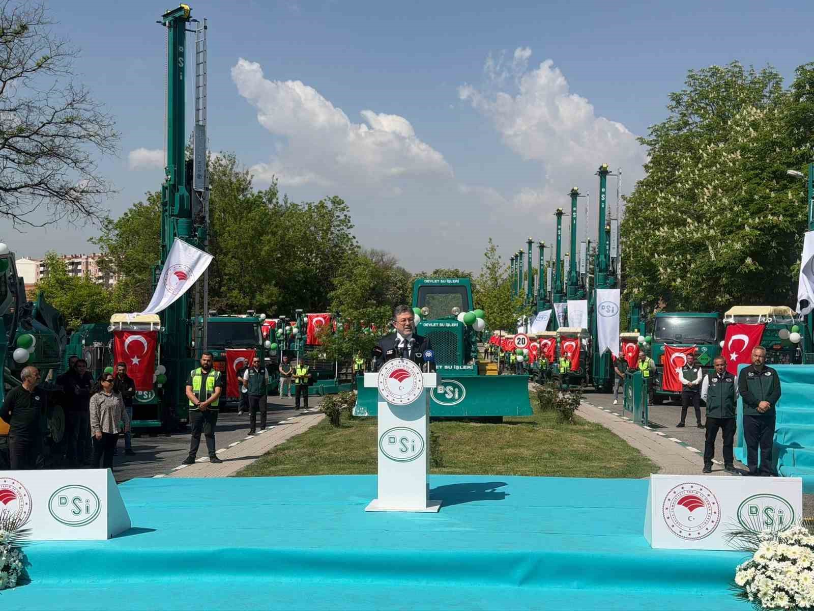 Bakan Yumaklı: "Barajlarımızdaki doluluk oranımız yüzde 75’ler civarında, bazı barajlarımızda yüzde 100’e ulaşmış durumda" 7 bakan yumakli barajlarimizdaki doluluk oranimiz yuzde 75ler civarinda bazi barajlarimizda yuzde 100e ulasmis durumda cK6zmz98