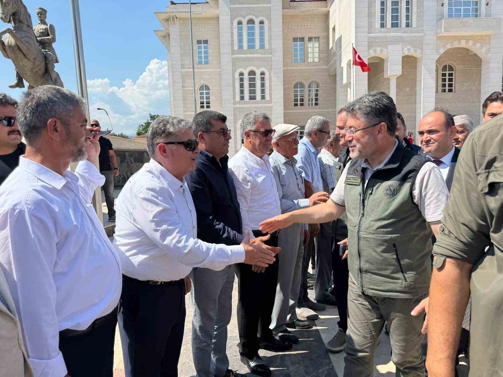 bakan yumakli bereketli topraklarin potansiyelini daha da artiracagiz 0 Zh4zgsZY