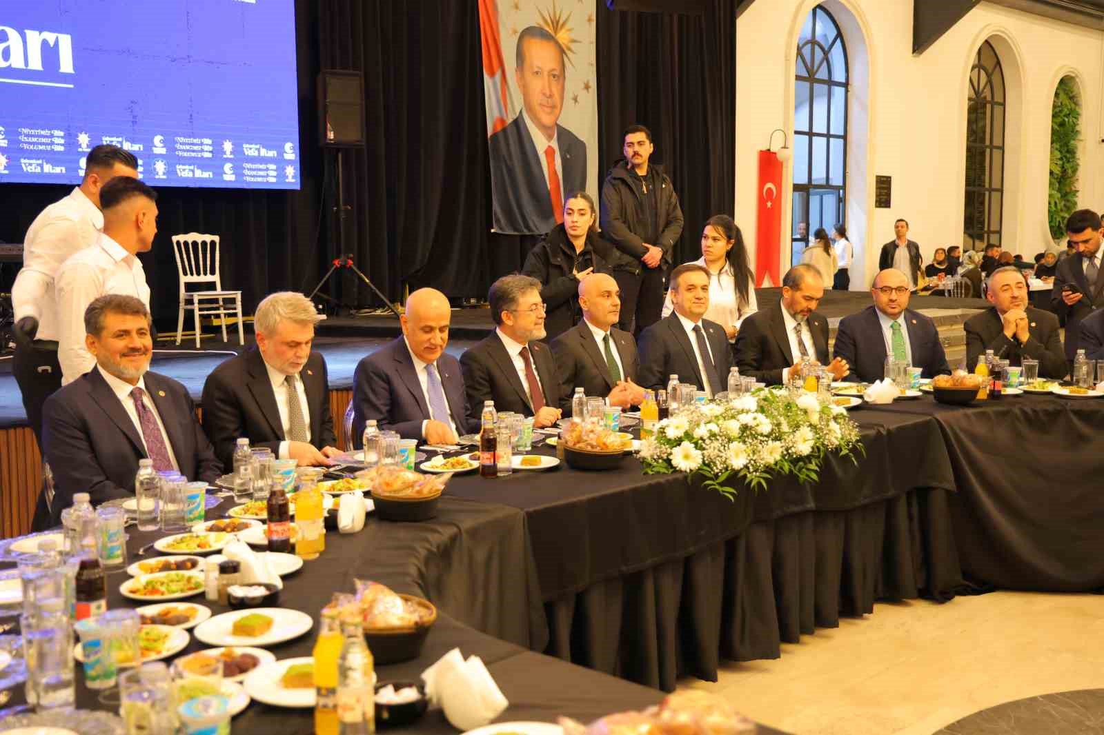 bakan yumakli biz bolgemizde huzurun hakim olmasini isteyen bir ulkeyiz 5 TIcb1wcX