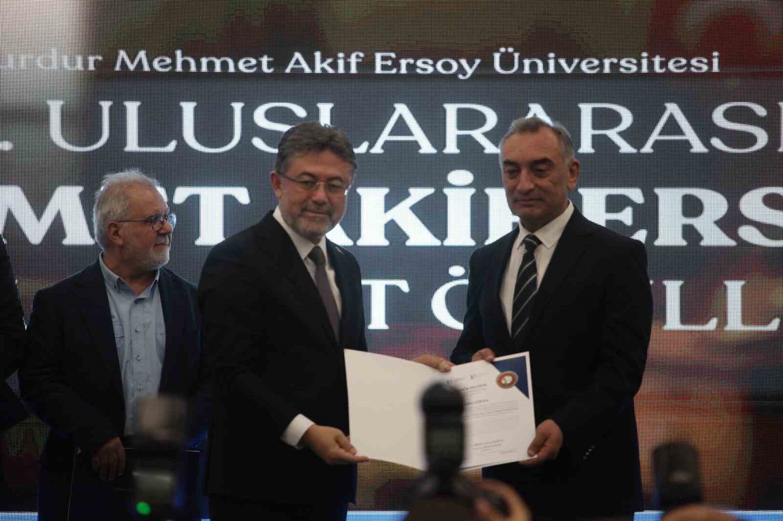 bakan yumakli burdura son 23 yilda 48 milyar liralik destek verdik ve yatirim yaptik b1vSW8bQ