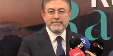 bakan-yumakli-ciftcilerimizin-uretimini-etkileyecek-herhangi-bir-gubre-problemi-olmayacak-dSs91QnN.jpg