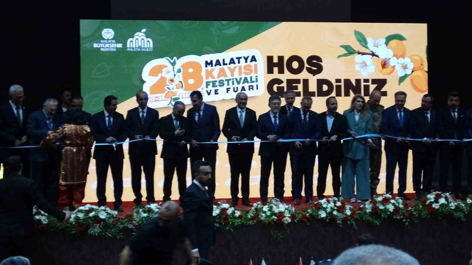 Bakan Yumaklı: "Gıda arz güvenliği artık milli güvenlik meselesi haline gelmiştir" 6 bakan yumakli gida arz guvenligi artik milli guvenlik meselesi haline gelmistir 2 i4L2piBl