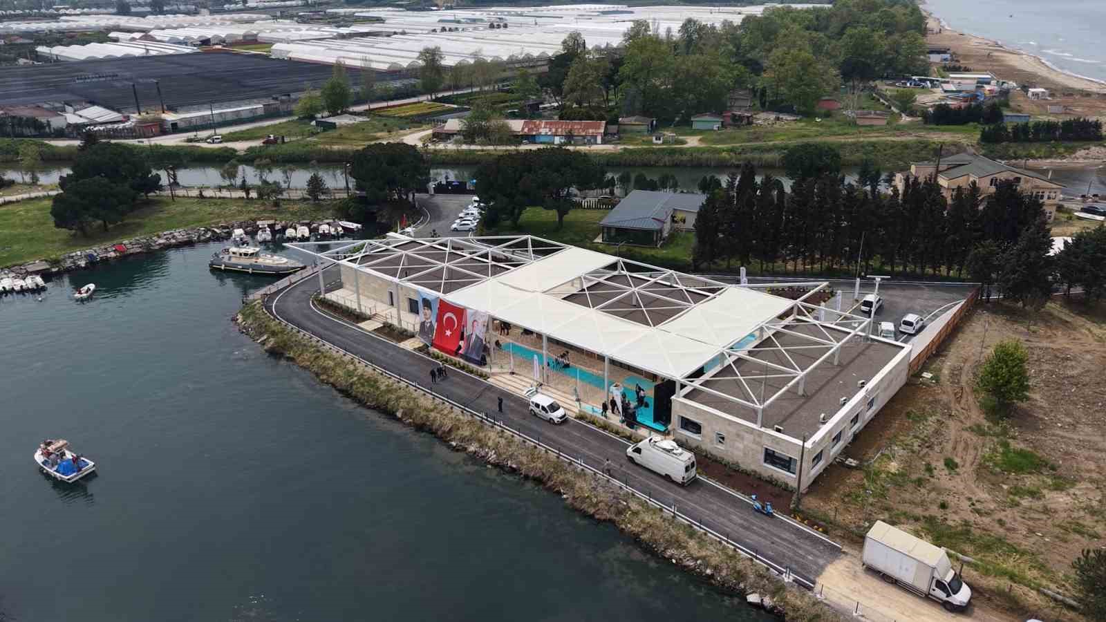 bakan yumakli marmara su urunleri denetim ve kontrol merkezini acti 0 LI1kZt8V