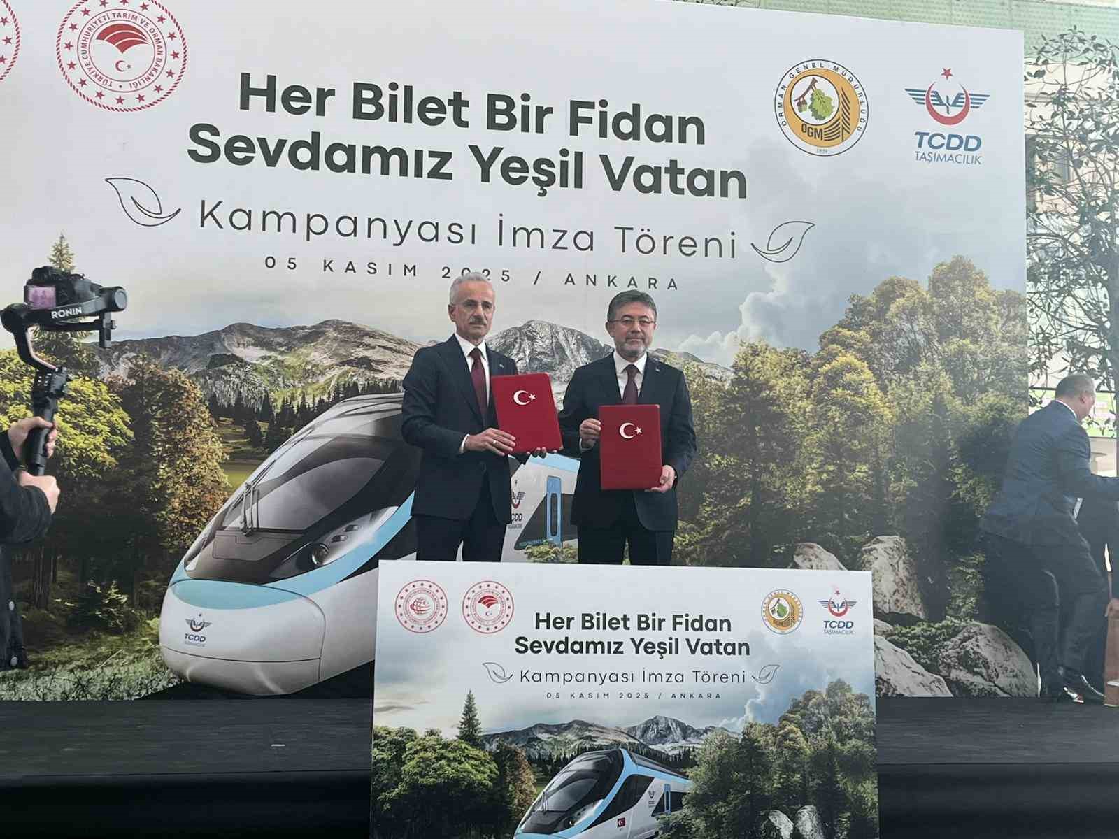 bakan yumakli son 23 yilda yuruttugumuz calismalar ile 7 bucuk milyar fidani bereketli topraklarla z4NaPZBR