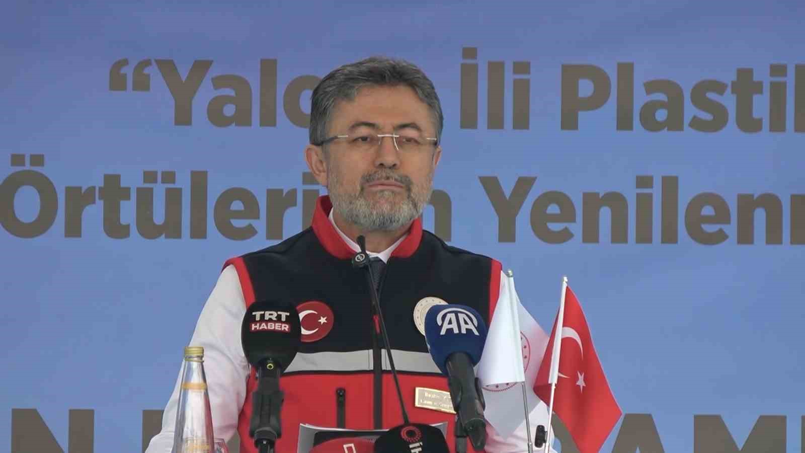 bakan yumakli tarimin sadece ciftcinin bir faaliyeti degil ulkelerin de bir milli guvenlik meselesi qJAmdH8k