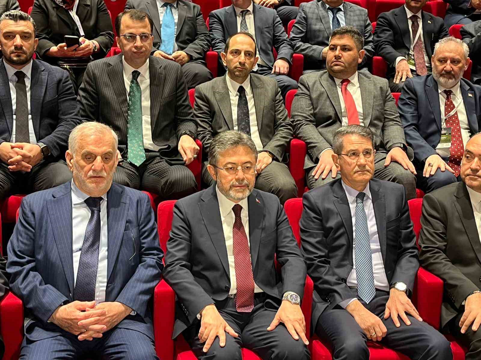 Bakan Yumaklı: "Türkiye’nin hiçbir şekilde herhangi bir gıda arz güvenliği konusu sorunu yoktur" 7 bakan yumakli turkiyenin hicbir sekilde herhangi bir gida arz guvenligi konusu sorunu yoktur 3 XJ5YCBpB