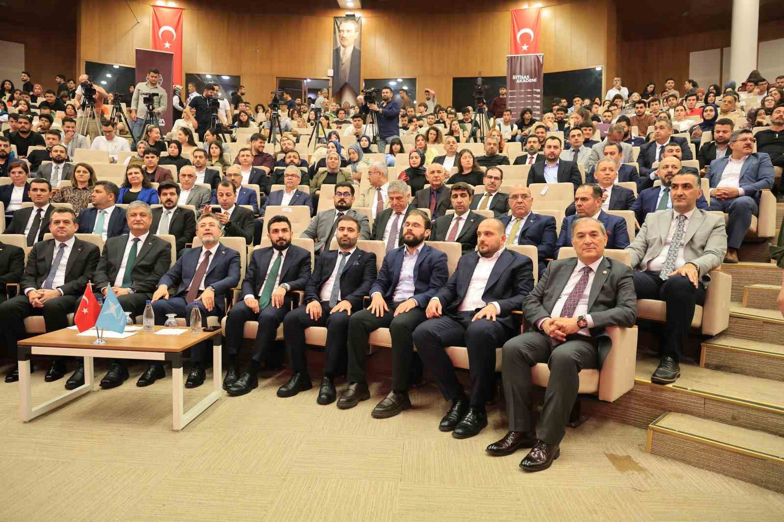 bakan yumakli yiyecek gidaniz yoksa hicbirinin bir onemi olmuyor 5 RLUXMEaD