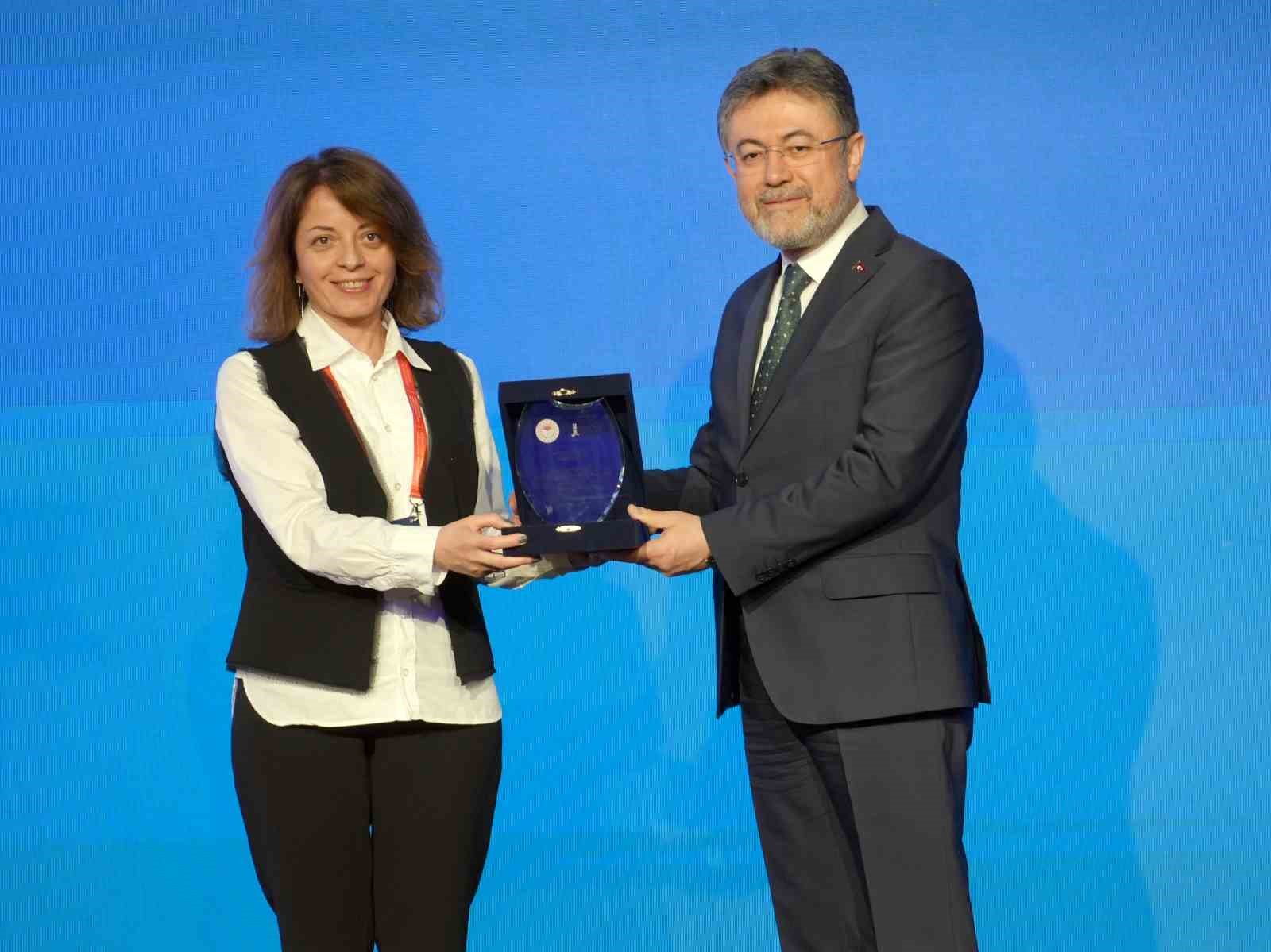bakan yumaklidan zirai don aciklamasi geneli itibariyla bir zirai don hadisesi yasanmadi 5 LvkUqC1w