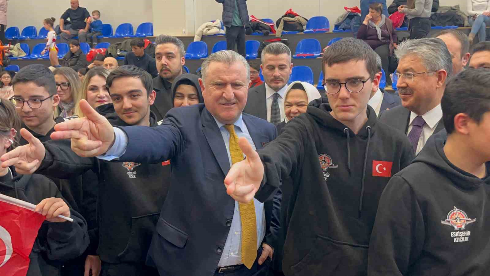 bakandan nbaye tas cikaran performans 1 1sZiXqHt