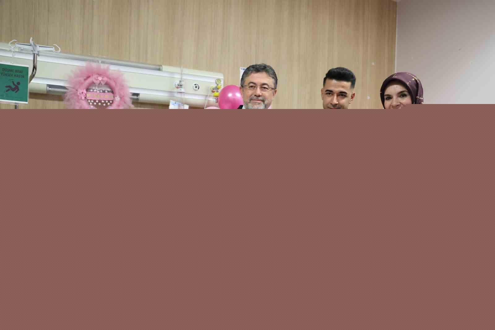 Bakanlar Göktaş ve Yumaklı’dan "Her Aile 1 Fidan Sevdamız Yeşil Vatan" kampanyası kapsamında yeni doğan bebeklere ziyaret 4 bakanlar goktas ve yumaklidan her aile 1 fidan sevdamiz yesil vatan kampanyasi kapsaminda yeni AUa2cGHh