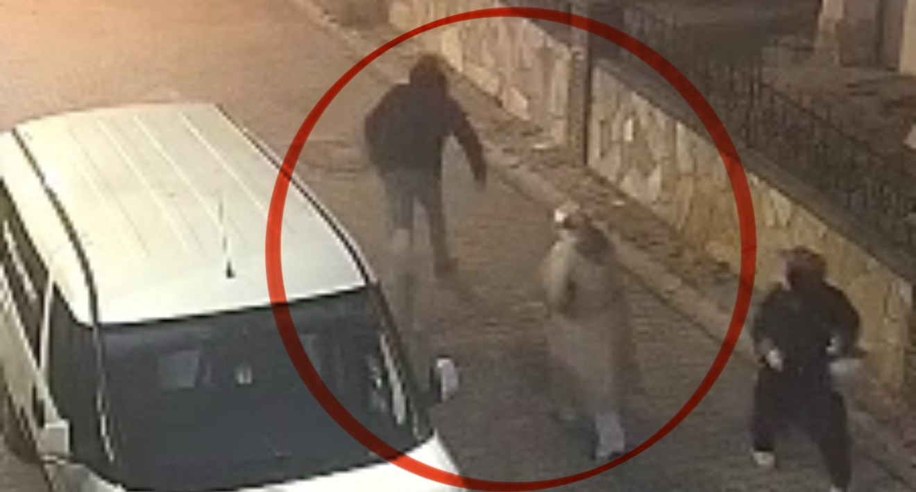 bakar misin tuzagi zinciri kapip kacti kameraya yakalandi 5